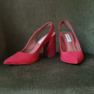 Steve Madden red suede pumps